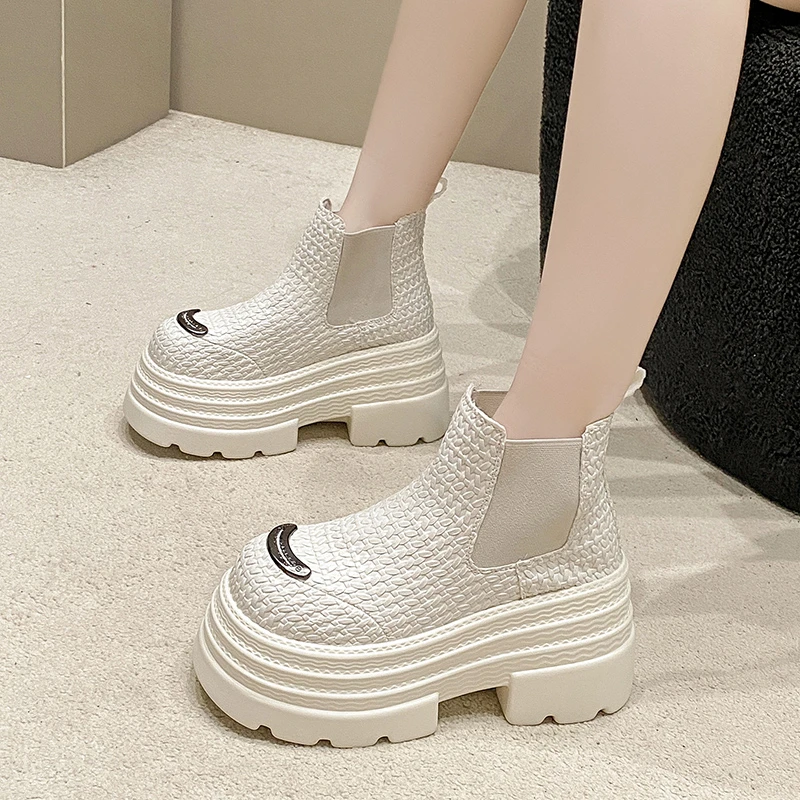 جديد نسج الجلود حذاء من الجلد النساء الخريف الشتاء أحذية رياضية مكتنزة سميكة وحيد أحذية بوت قصيرة 9.5 سنتيمتر منصة عالية فاسق أحذية امرأة
