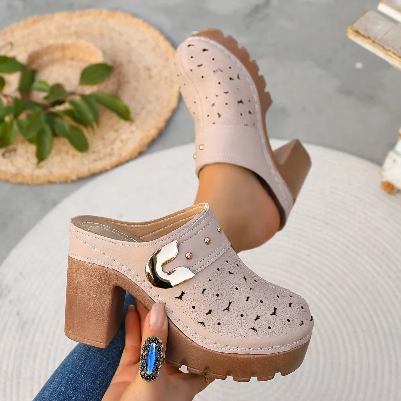 Thumbnail 4 - #6 Trending Block Heel Shoes Right Now