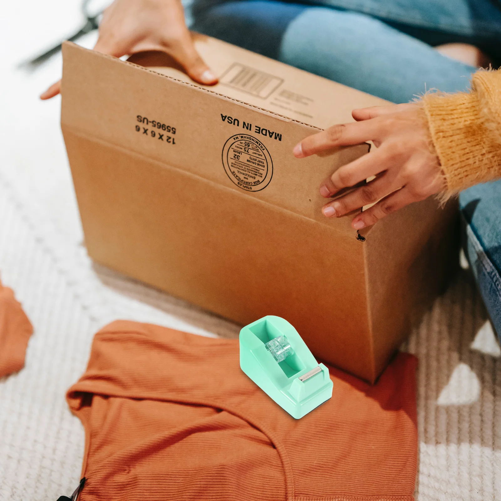 

2Pcs Office Tape Dispenser Desk Cutter High-Grade Material Easy to Use Portable Tape Holder for Home School Shopping Mall