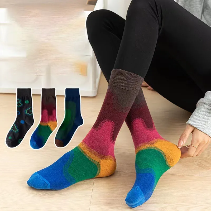

3 Pairs Autumn Style Color Blocked Blue-green Gradient Women's Socks with Rainbow Personality and Niche Design Pure Cotton Socks