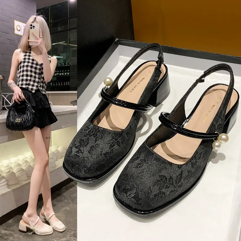 

2024 Women Sandals Mid Heel Casual Female Summer Woman Square Heel Ankle Strap Ladies Sandalias Buckle Latch Covered Toe Shoes