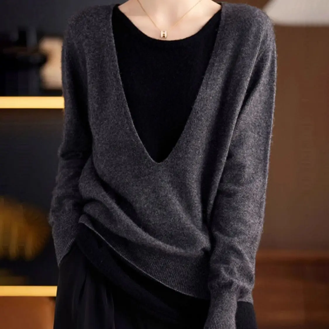 Four Seasons Color Matching Versatile Pullover V-Neck Long Sleeve Fake Two-piece Slim-fit Skinny Knitted Sweater Women