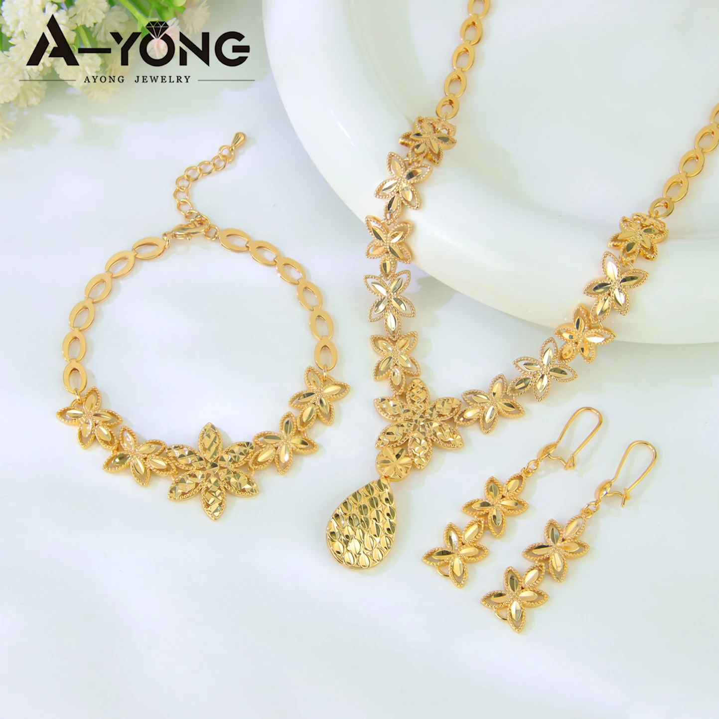 Luxuriöses Dubai Brautschmuck-Set 21k Vergoldet Nigeria Elegante Halskette Armband Ohrringe Arabischer Frauen Party-Schmuck – Detail 11