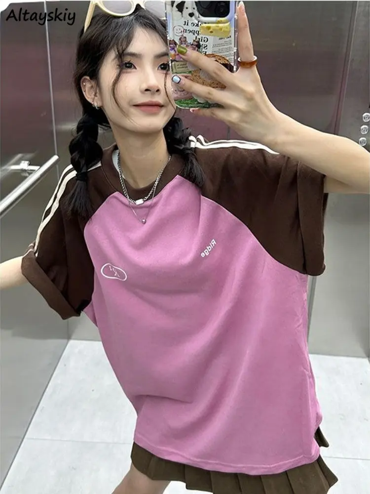 Panolistne t-shirty damskie na co dzień Hotsweet z okrągłym dekoltem w stylu amerykańskim w stylu Vintage para letnie nastolatki moda College Chic