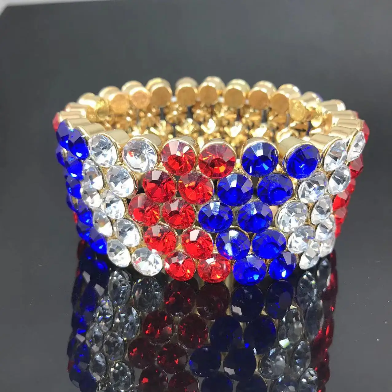 2022  New Fashion Womens Luxury Color Crystal Bracelets High Quality Elastic Wide Bracelets