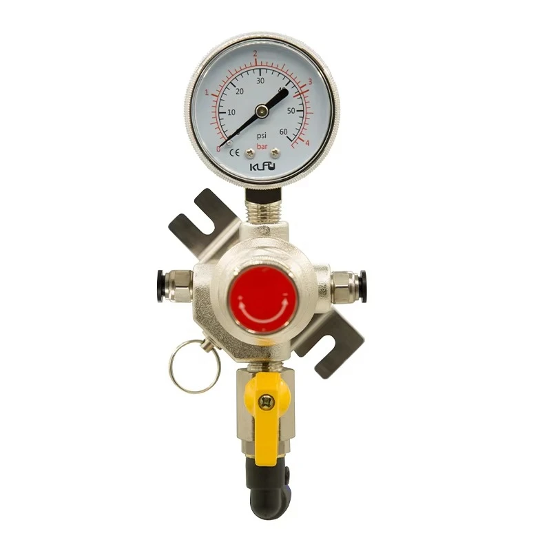 

High quality two-stage brass pressure regulator for beer dispensers