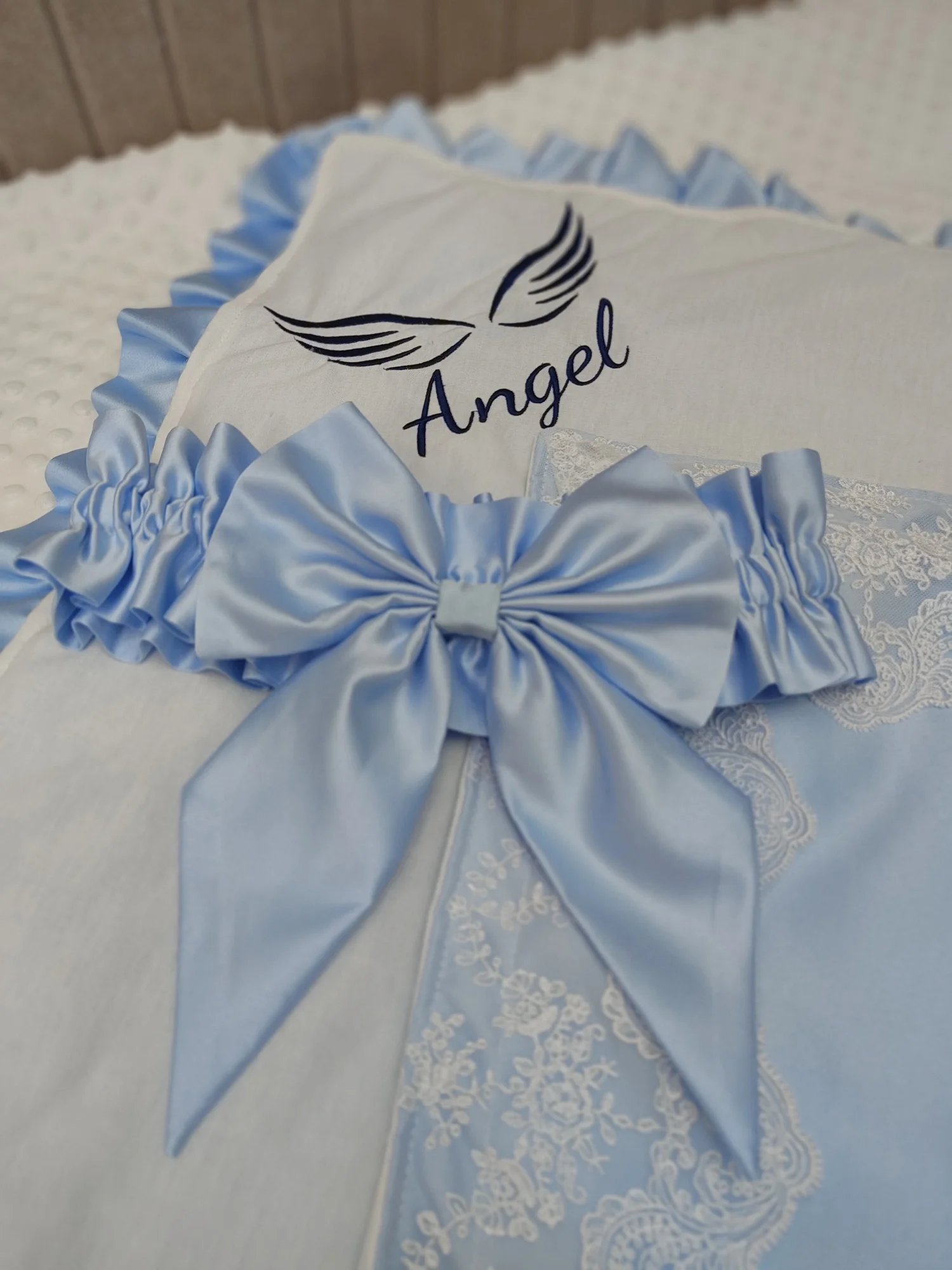 Faixa de bebê com qualquer nome, meninos, meninas, asa angular, quarto de berçário, cobertor de recepção essencial, registro de recém-nascido, envoltório de dormir para crianças