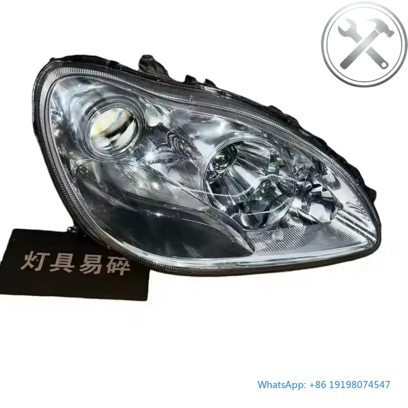 

Hot Selling 2004 Full Size Sedan LED Headlights Assembly 6000K 12V Waterproof Auto Accessories