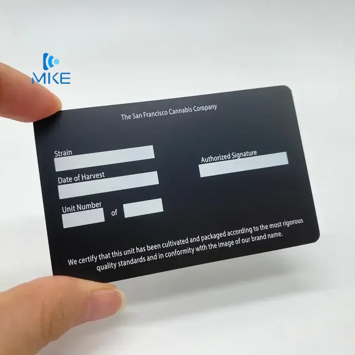 

Tailor Made Signature Strip Black and White Stainless Steel Metal Card Printing