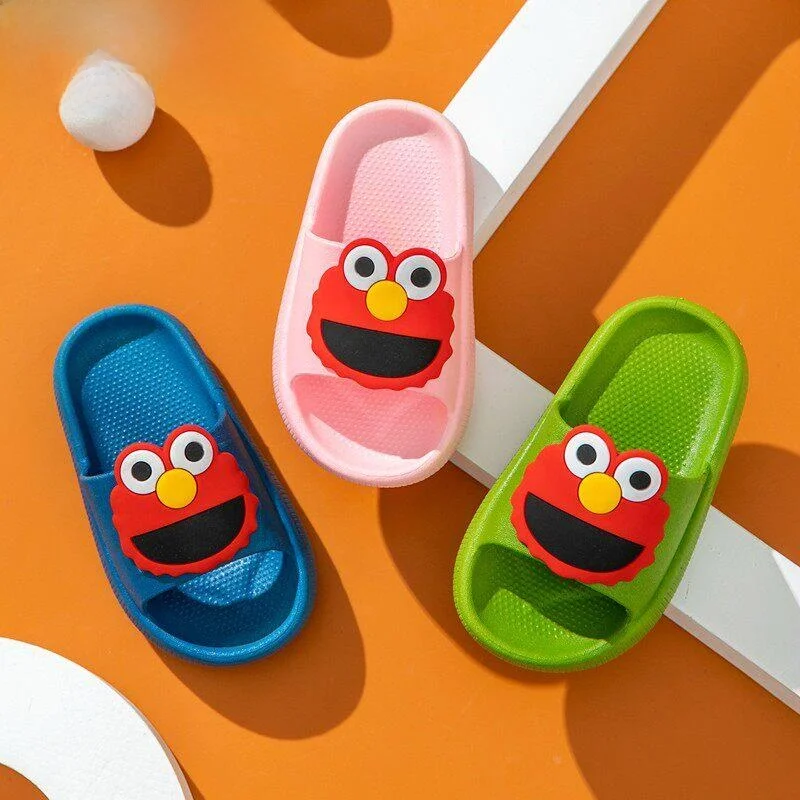 Adorable Children's Slip-resistant Bathroom Slippers Summer Cartoon Anti-slip Baby Slippers Home Use Parent-Child EVA Material