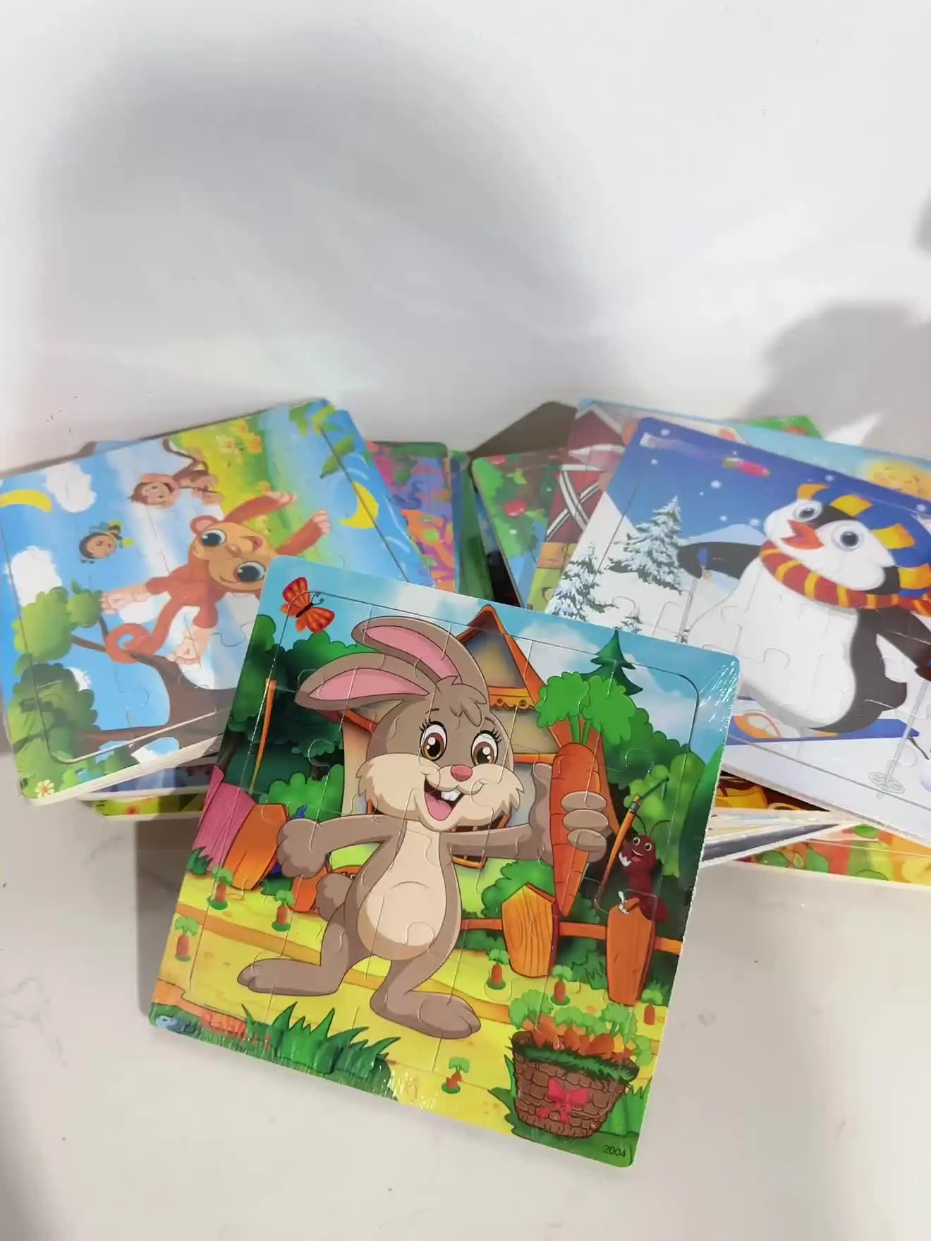 Novo Quebra-Cabeça 3D de Madeira com 20 Peças, Desenhos Animados de Animais e Veículos, Brinquedos Educativos Montessori para Crianças de 3 a 6 Anos