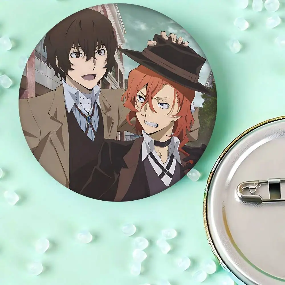 Bungo الضالة الكلاب Dazai Chuuya تخصيص لينة زر دبوس للنساء مجوهرات إبداعية مضحك شارة الكرتون عاشق قبعة