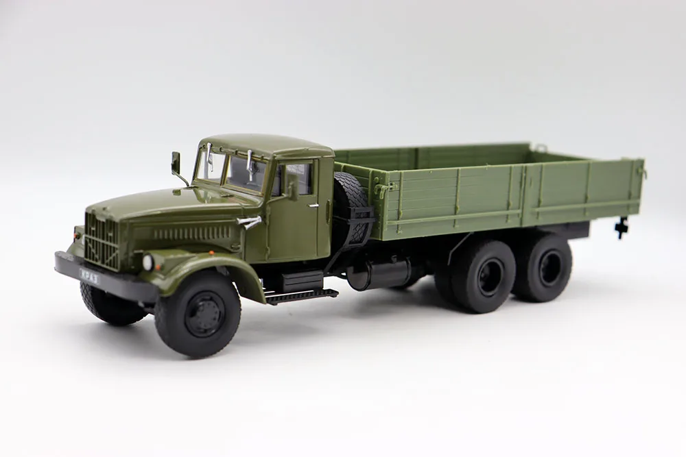 NEW 1:43 Scale Model KrAZ 257B1 Flatbed  our truck USSR Truck By DeAGOSTINI Diecast Toys For Collection Gift