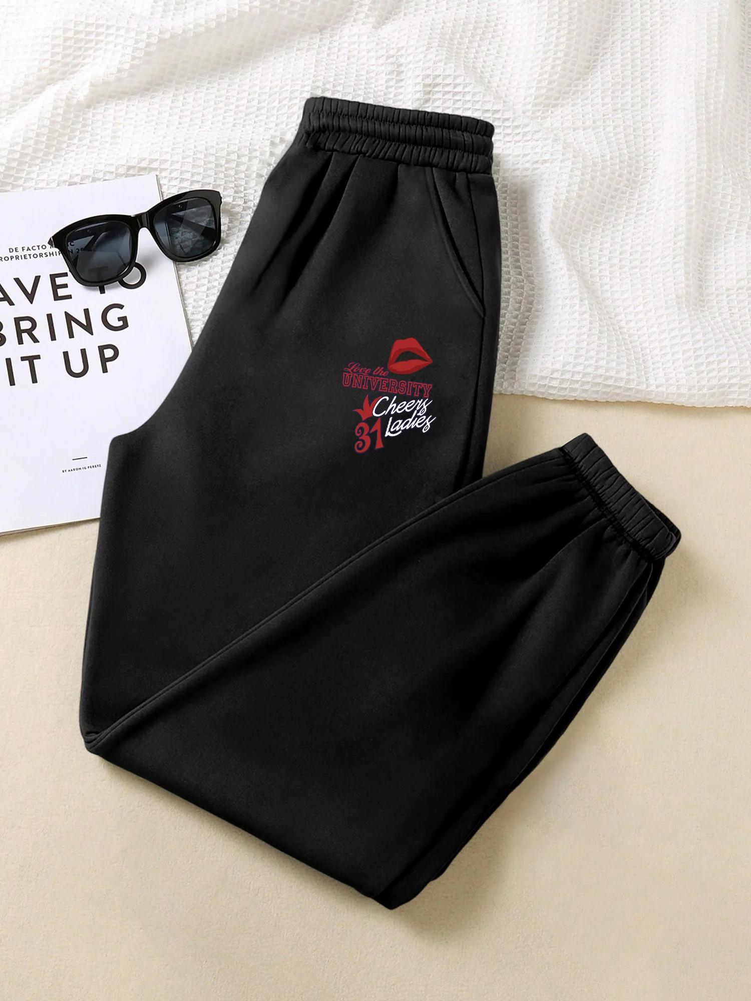 

Elegant Elastic Waist Jogger Pants, Red Lips University Letter Print Sweatpants, Soft Loose Fit Ladies Daily Casual Trousers
