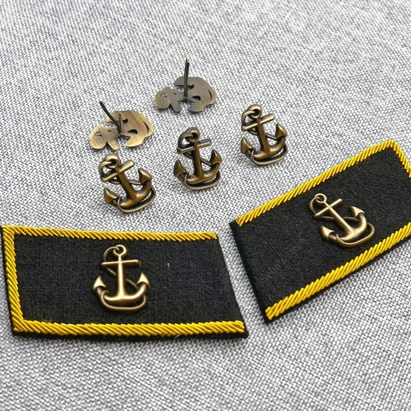

Retro 1955 Style Chinese Navy Anchor Lapel Pins - Militar Uniform Insignia