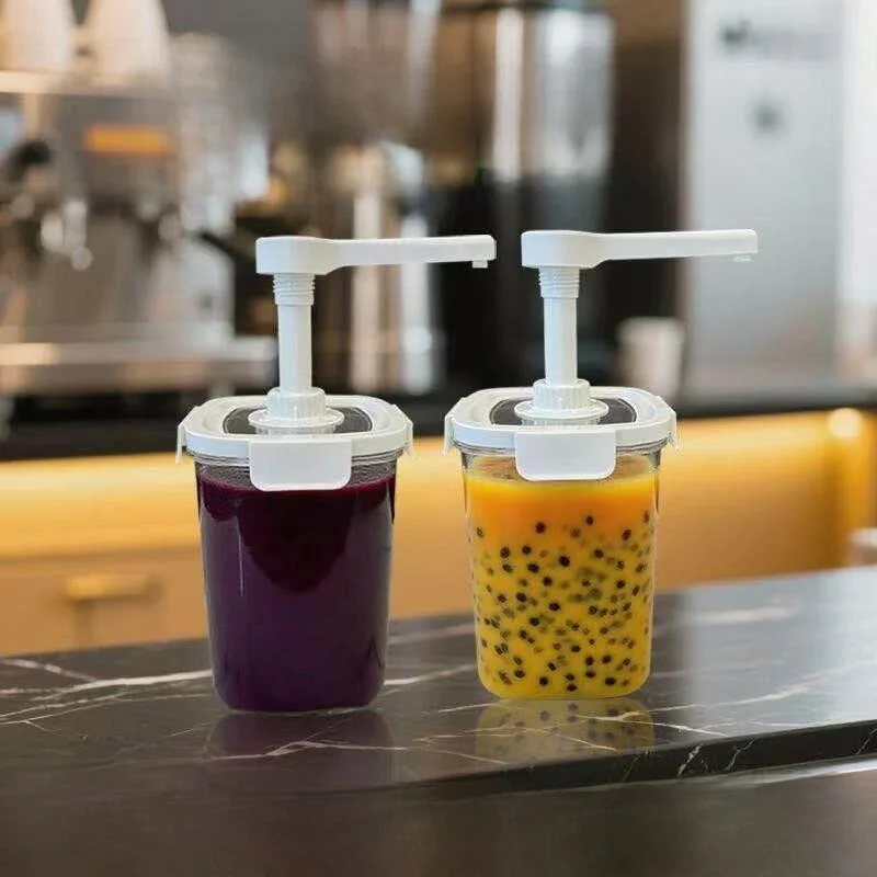 Portable Sealed Cylinder Plastic Sauce Dispenser for Barbecue Shop Spicy Mustard Oil Vinegar Soy Sauce Paste Jar