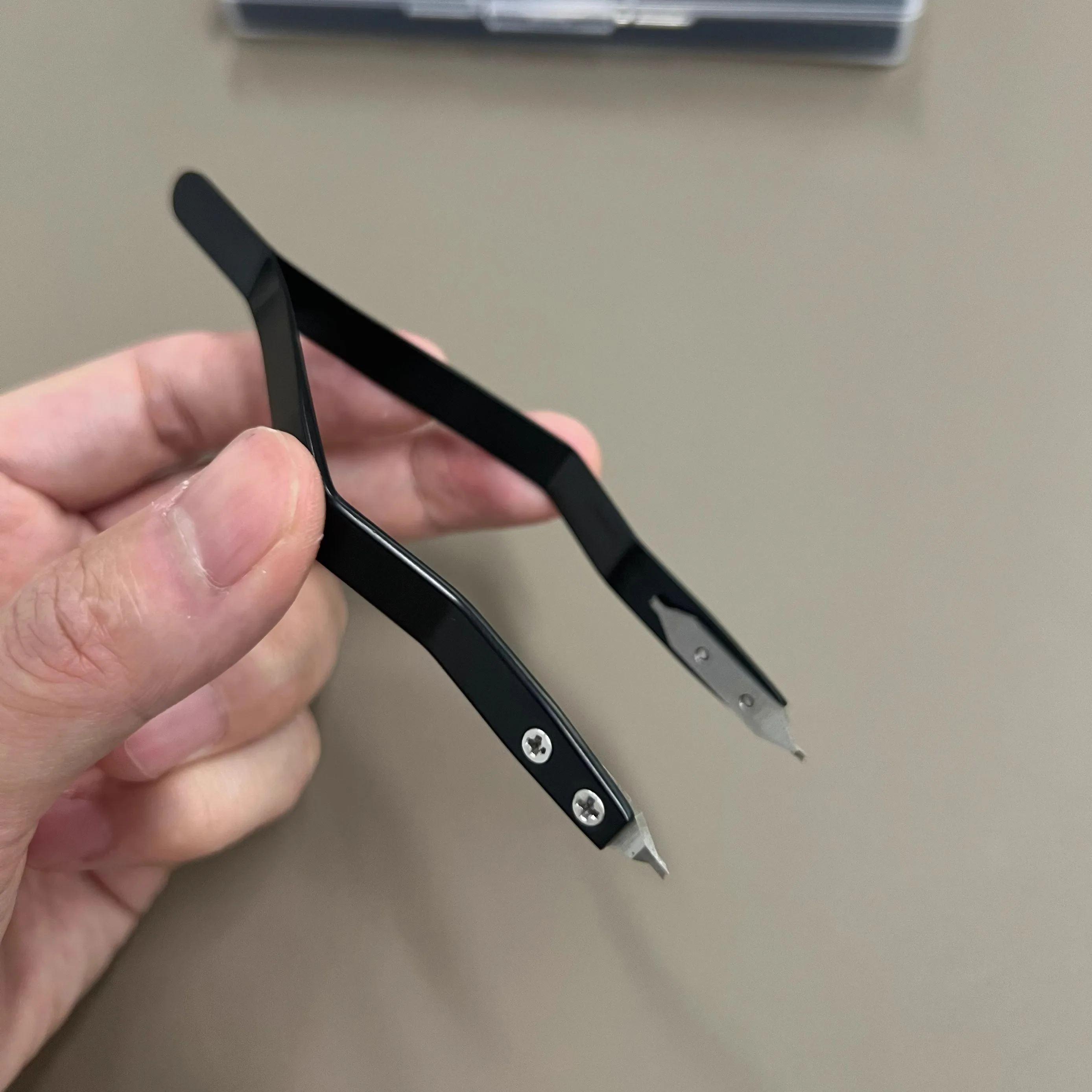 Spring Bar Pliers Scratch-Free Steel Watch Band Removal Tool Non-Marring Watch Lug Tips Compatible with Rolex