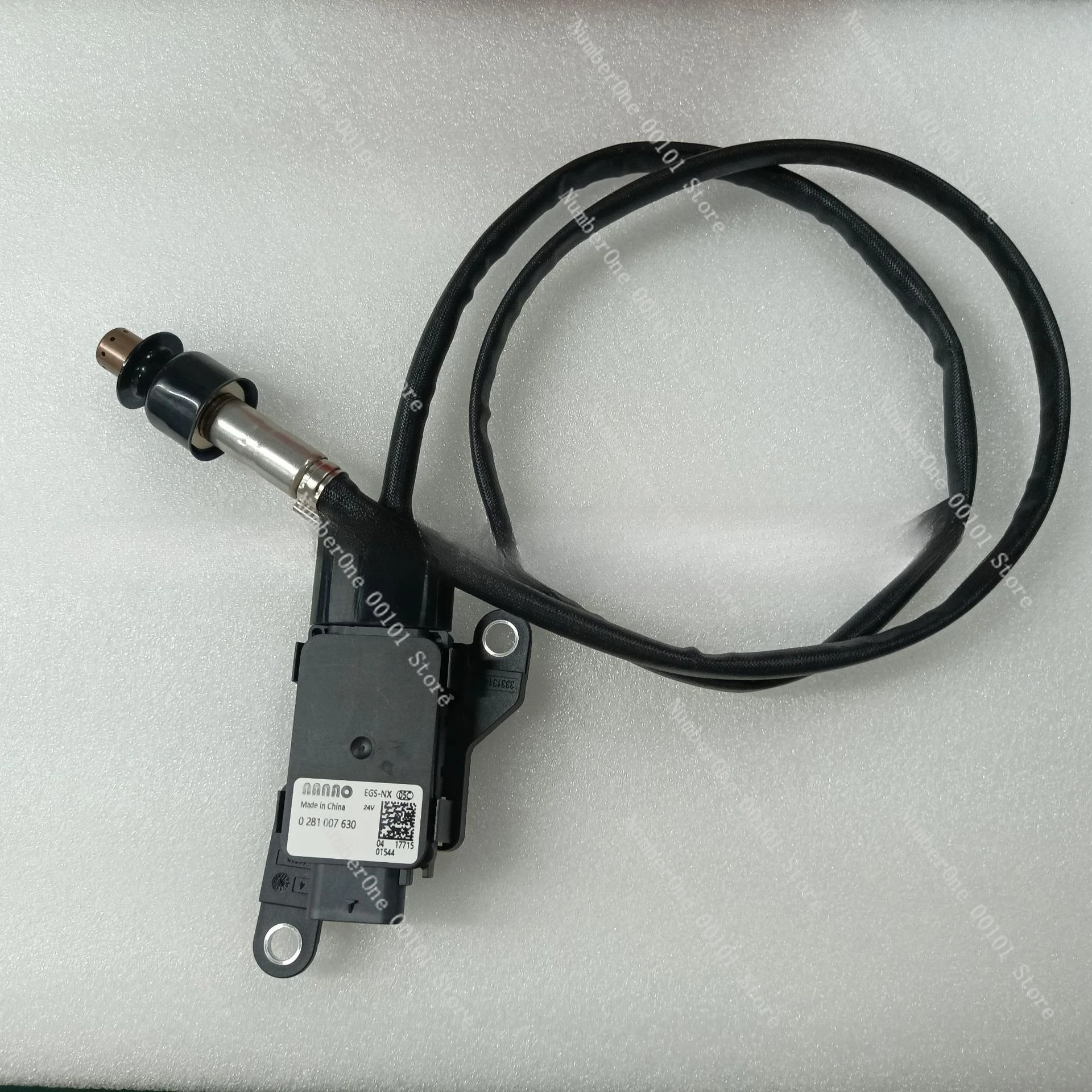 Oxygen Sensor Automotive Replacement Sensor High Precision Engine Sensor 0281007630 Type