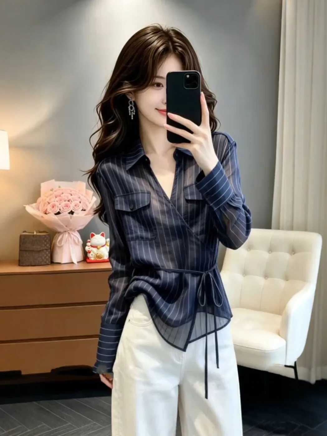

Blue Striped Women's Summer New Style Commute Slim Fit Sun Protection Shirt Fashionable Waist-Cinching Top French Style