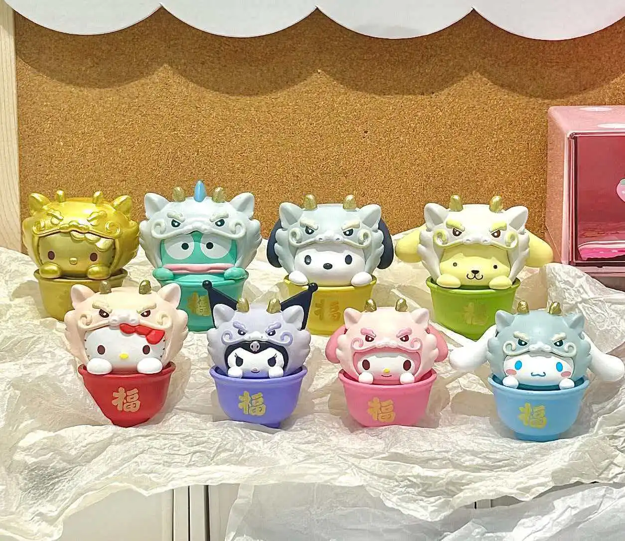 

New Product In Stock Meiletipa Cha Dog Kt Cat Zhaofu Dragon Brocade Series Blind Box Doll Handmade Desktop Ornament Surprise Gif