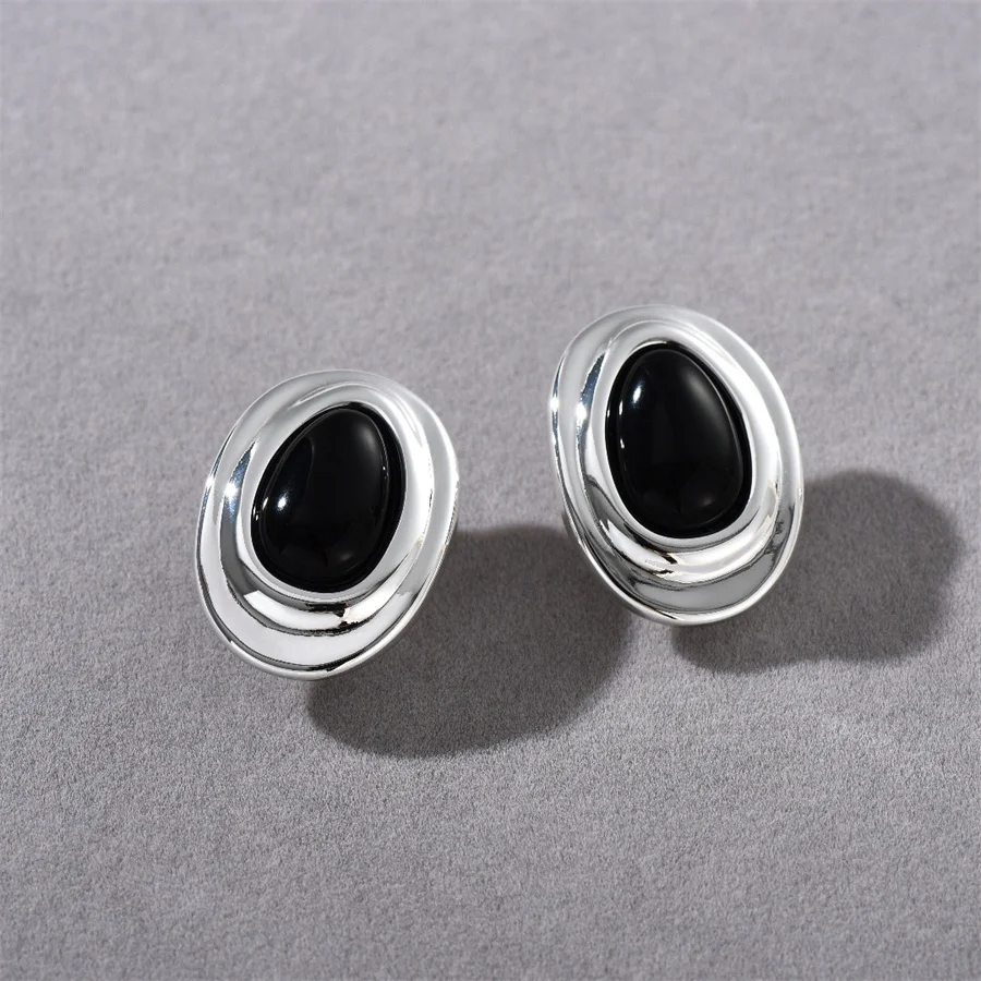 

French Vintage Irregular Oval Black Agate Earrings for Women Light Luxury High-end Top Charm Jewelry Gift Trend