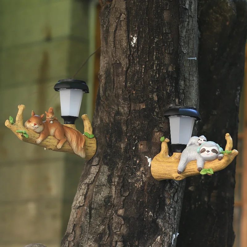 Outdoor Solar Nightlight Garden Squirrel Sloth Pendant Simulation Animal Gardening Decoration Sculpture Accessories