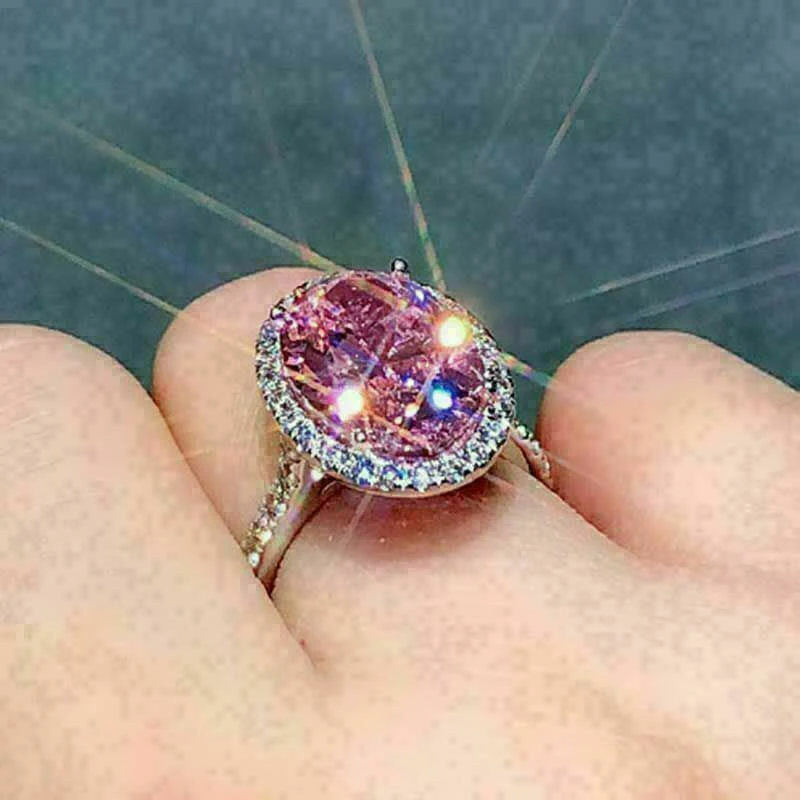 Huitan New Women Engagement Rings Oval Pink Cubic Zirconia Luxury Silver Color Proposal Wedding Bands Accessory Fashion Jewelry