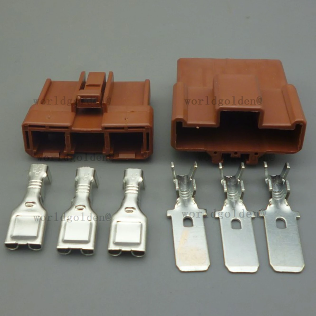6098-0208 6098-0210 3Pin Electrical Terminal Connectors Reduce Loose Contact Vibration Failure