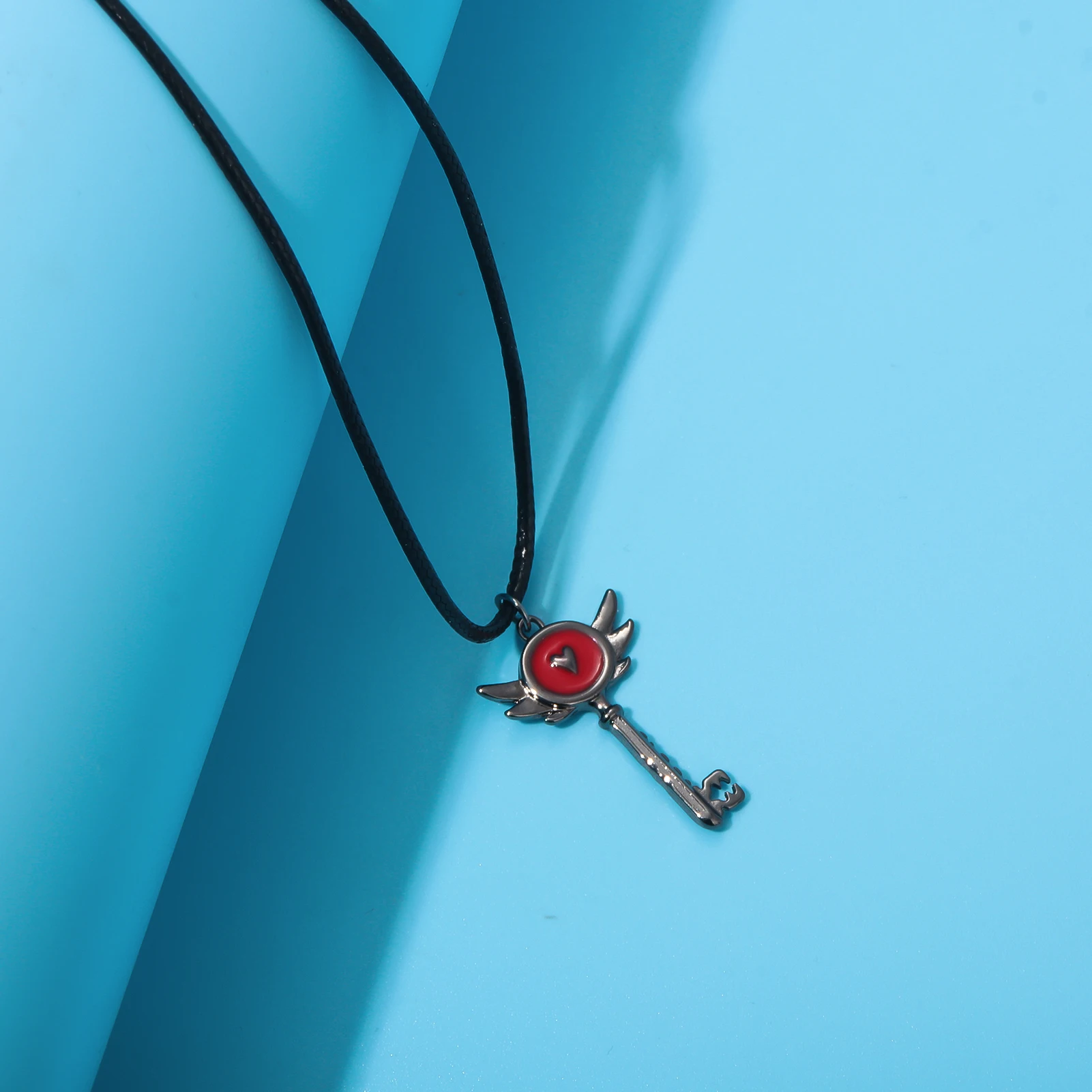 Anime Hazbin Lover Heart Portal Inspired Key Pendant Necklace Hotel Lucifer Alastor Cosplay Necklace Women Men Jewelry Gift