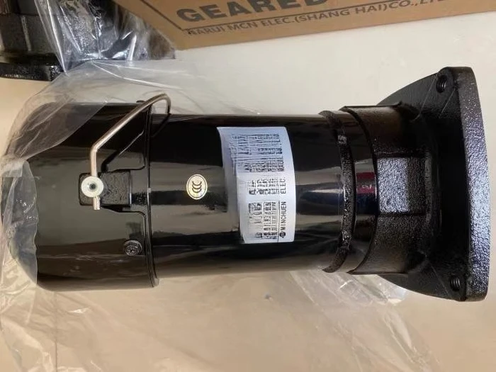 

Трехфазный асинхронный двигатель с редуктором передачи CFKA24055, передаточное число 1:8, электрический двигатель Mingchun MARU 1:7