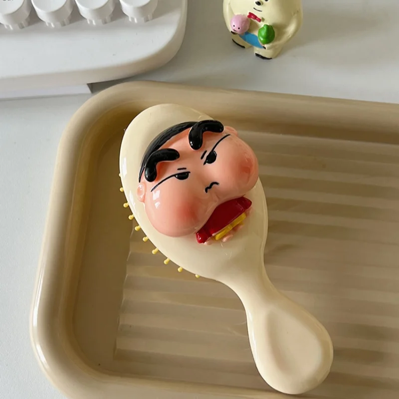 Crayon Shin-Chan Air Anime periférico Kawaii cojín masaje peine plegable lindo limpieza Airbag peine maquillaje para el hogar regalo