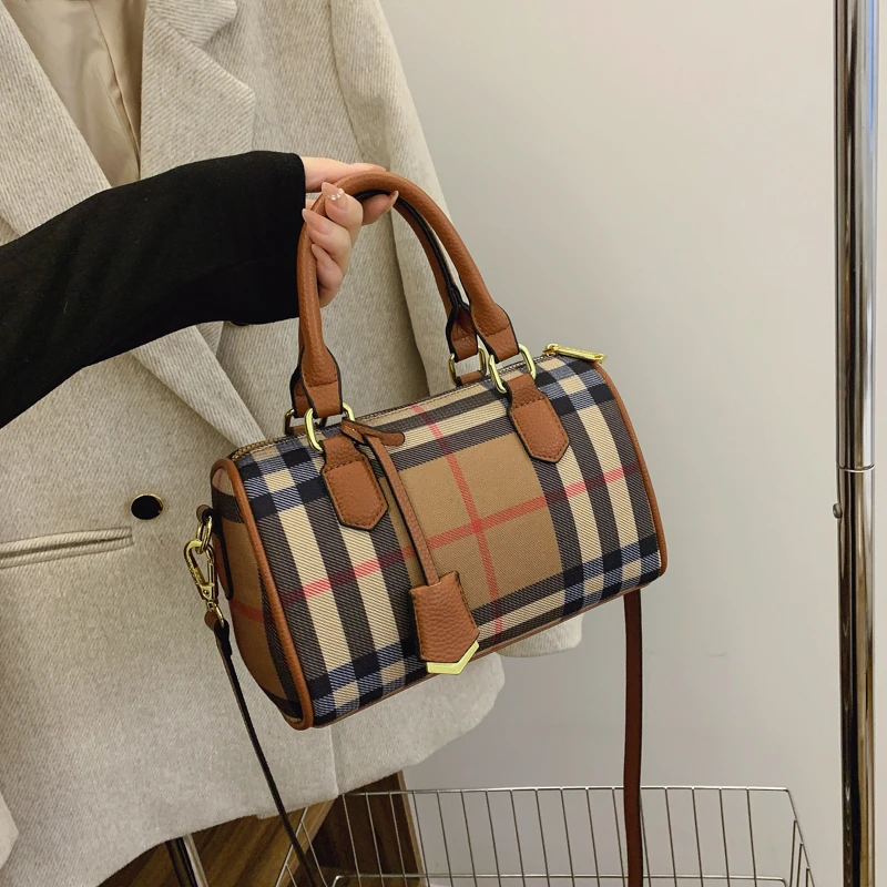 حقيبة كتف نسائية كلاسيكية حقيبة كروس جلدية فاخرة حقيبة يد كلاسيكية أنيقة