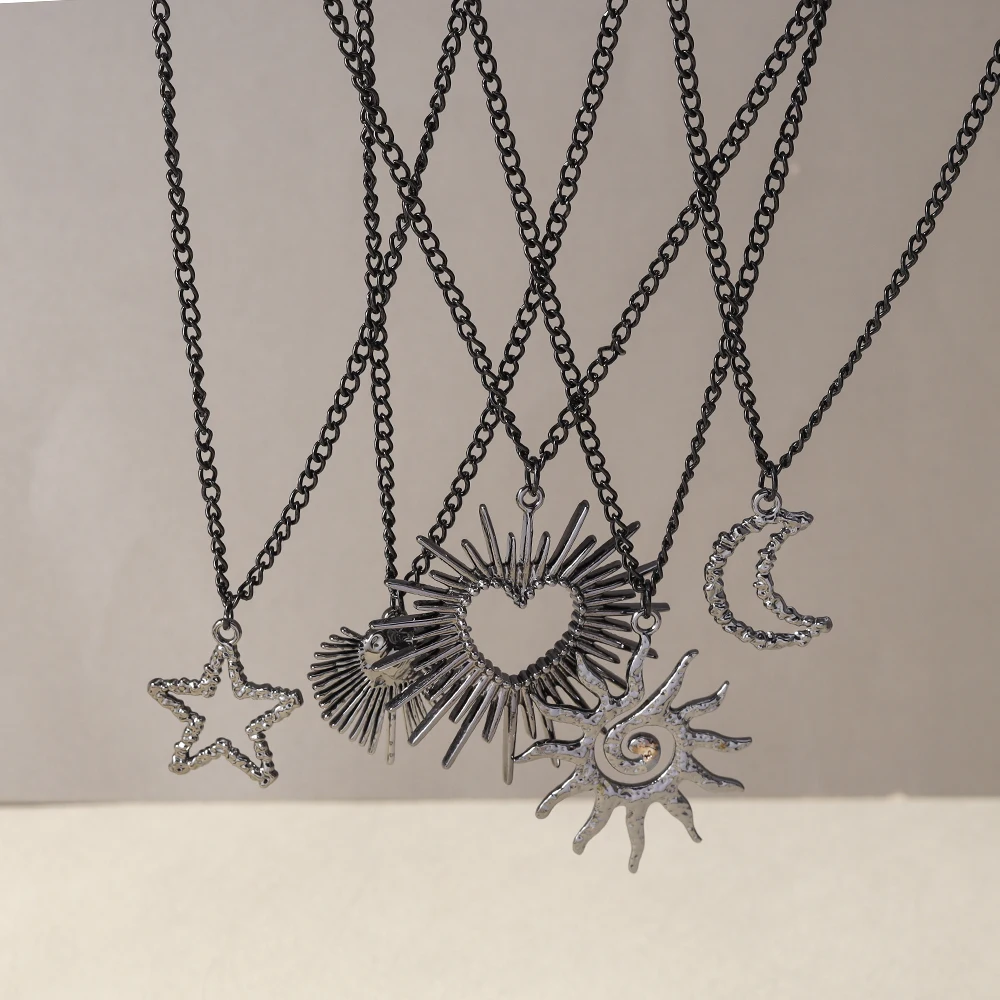 Aihua Hip-Hop-Halskette mit Herz-Sonnen-Stern-Anhänger in Gunmetal-Schwarz für Damen und Herren, Punk-Halskette mit schwarzem Seil, Choker, Halsschmuck, Geschenke – Detail 3