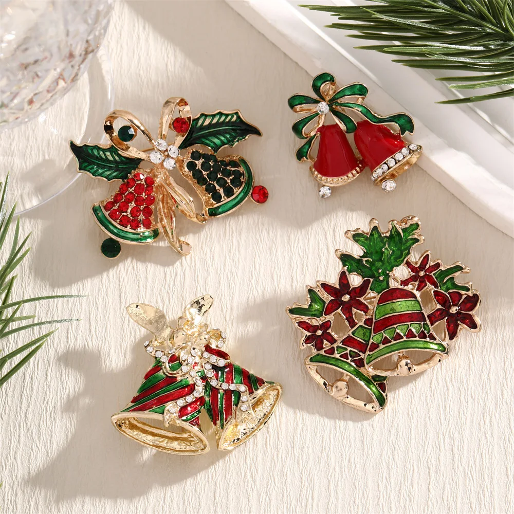 

2PC set Christmas brooch atmosphere badge fashion single product creative drip craft small sweet clothing decoration accessories