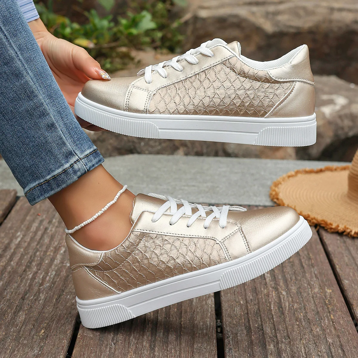 Women Gold Sneakers Fashion Lace-up Soft PU Leather Board Sliver Shoes Ladies Casual Shoes Plus Size 42
