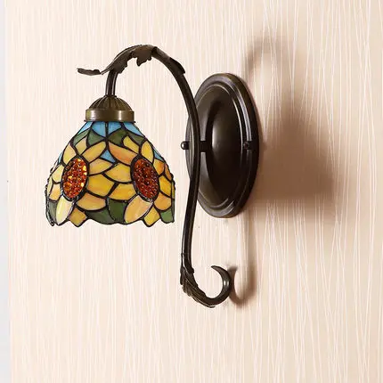 Vintage Stained Glass Lampshade Tiffany Chrysanthemum Wall Lamp Sunflower Warm Wall Sconce For Aisle Bedroom LED Bedside Lamp