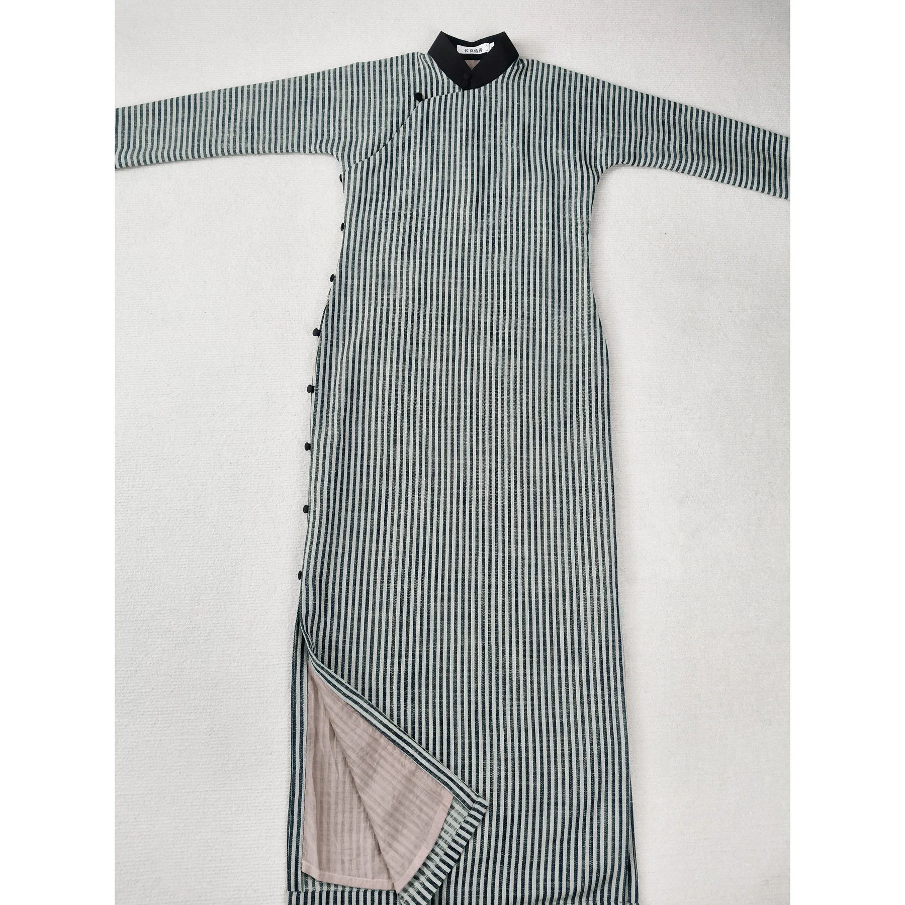 

Традиционное китайское платье-ципао Han Qing, свободного кроя, с длинными рукавами, в полоску, осенне-зимнее, винтажное, художественное, из смесовой ткани (хлопок, полиэстер, лен)