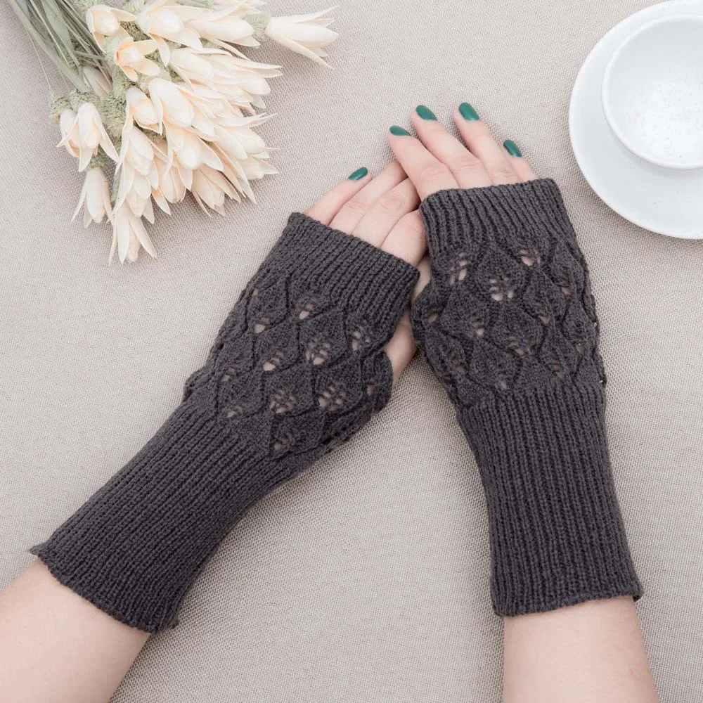 Space Length Gloves, Women's Korean Version, Extended Gloves, Sleeve Covers, Exposed Finger Gloves, Hollowed Out Gloves