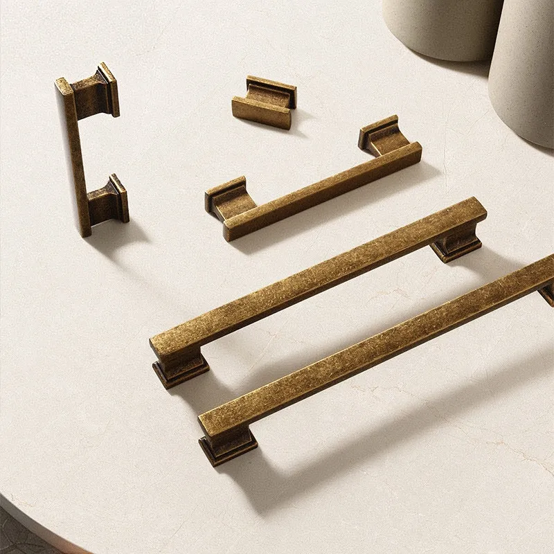 

Furniture Cabinet Handle Zinc Alloy Kitchen Cupboard Drawer Knobs Antique Bronze Wardrobe Pulls