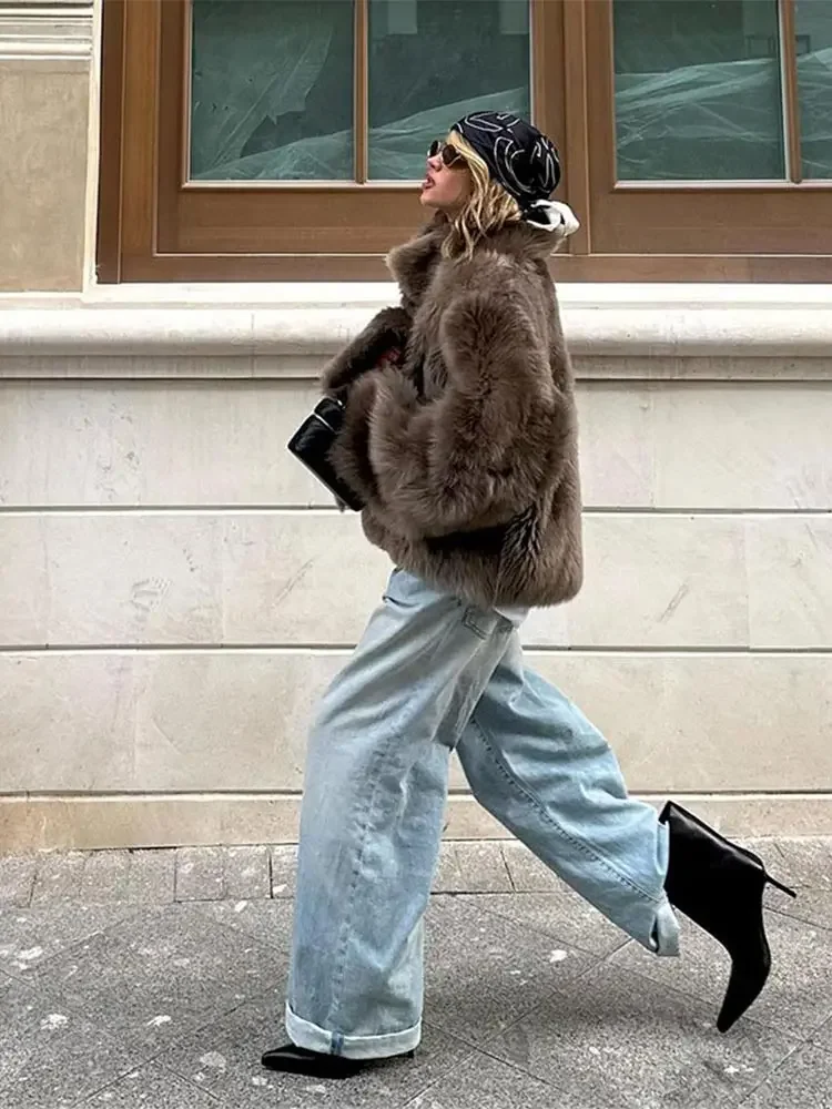 Veste en fausse fourrure à manches longues pour femmes, manteau chaud moelleux, revers féminin, court, monochrome, Lady Street, mode, hiver, 2024