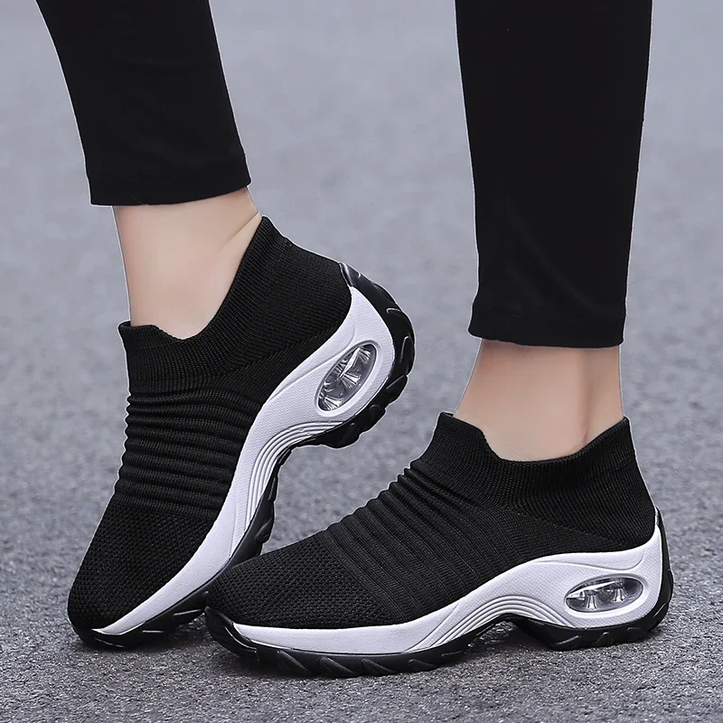 Women Sneakers Summer Fashion Black Sports Casual Shoes Breathable Mesh Lightweight Air Cushion Non-Slip Running Shoe Zapatillas