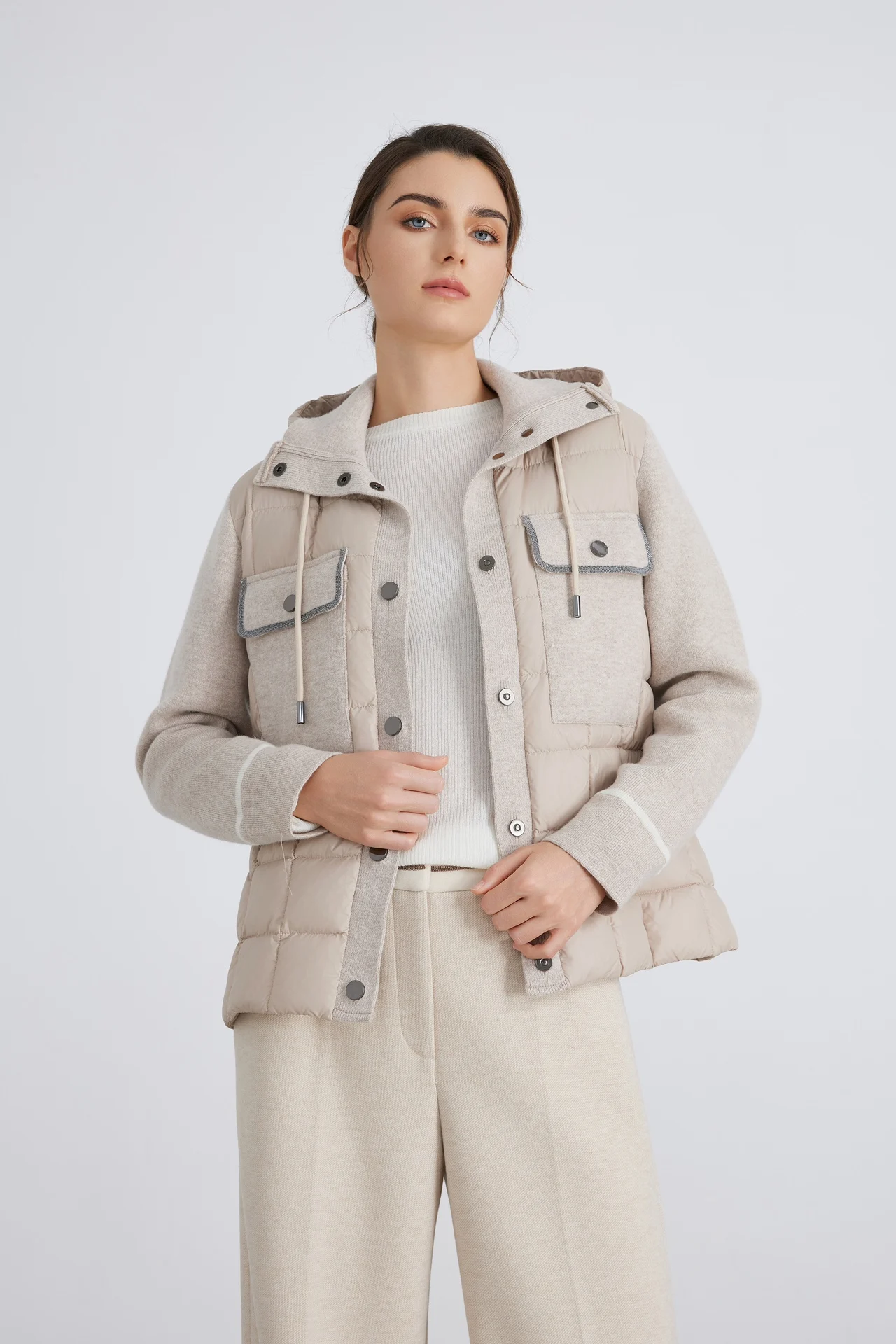 2025, neue, beliebte, beliebte Jacke, Perlenwolle, Nähte, weiße Entendaunen, leichte Daunenjacke mit Kapuze für Damen, Winter