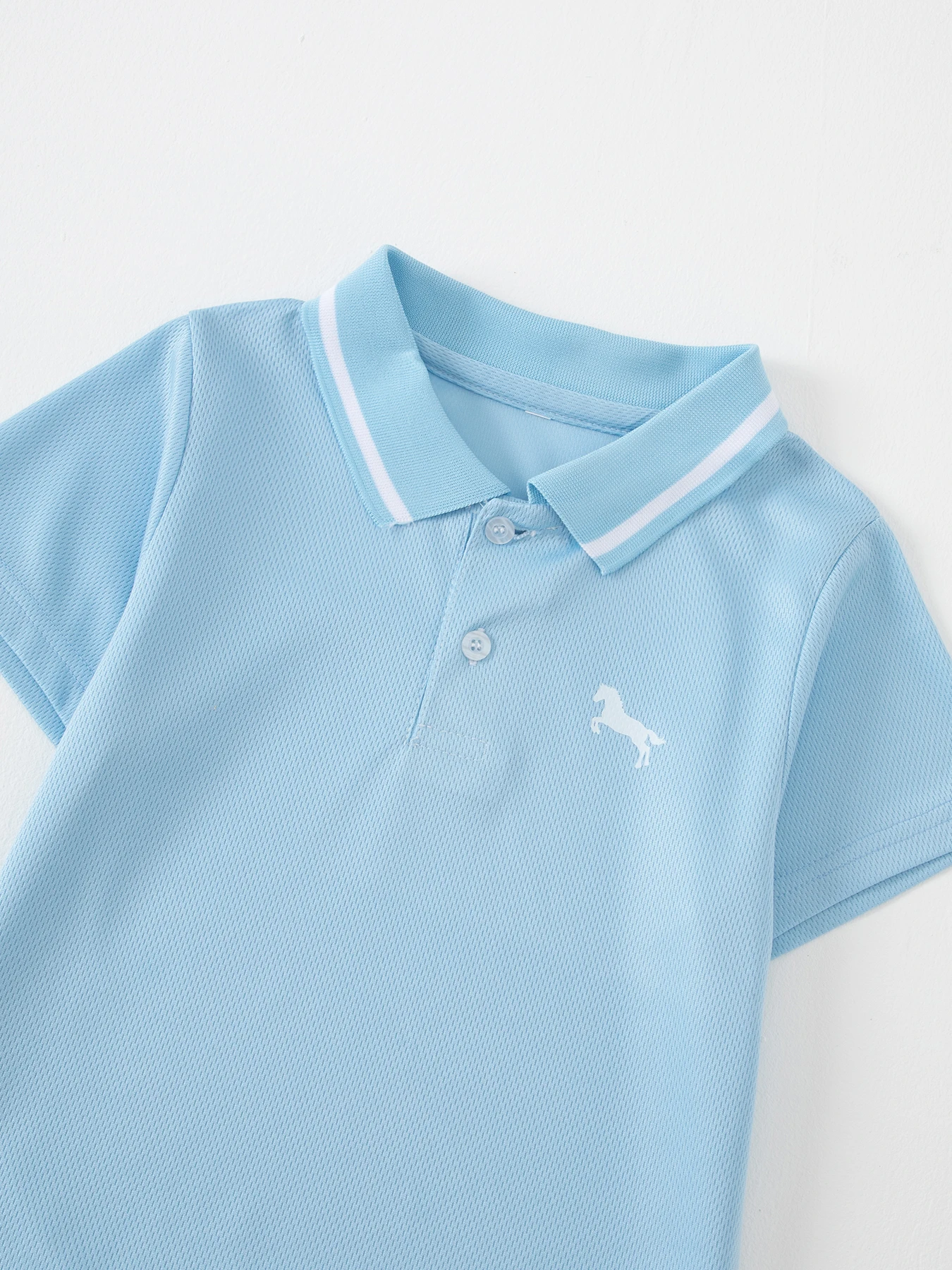 3-teiliges Set aus frischen Sommer-Poloshirts für Jungen und Mädchen, vielseitig und attraktiv, kurzärmeliges Revers-T-Shirt – Detail 12