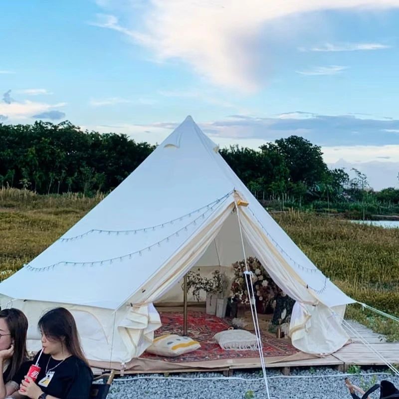 Glamping Tent Yurt Mongolian 2 person Waterproof 900D Oxford Fabric For Resort Accommodation