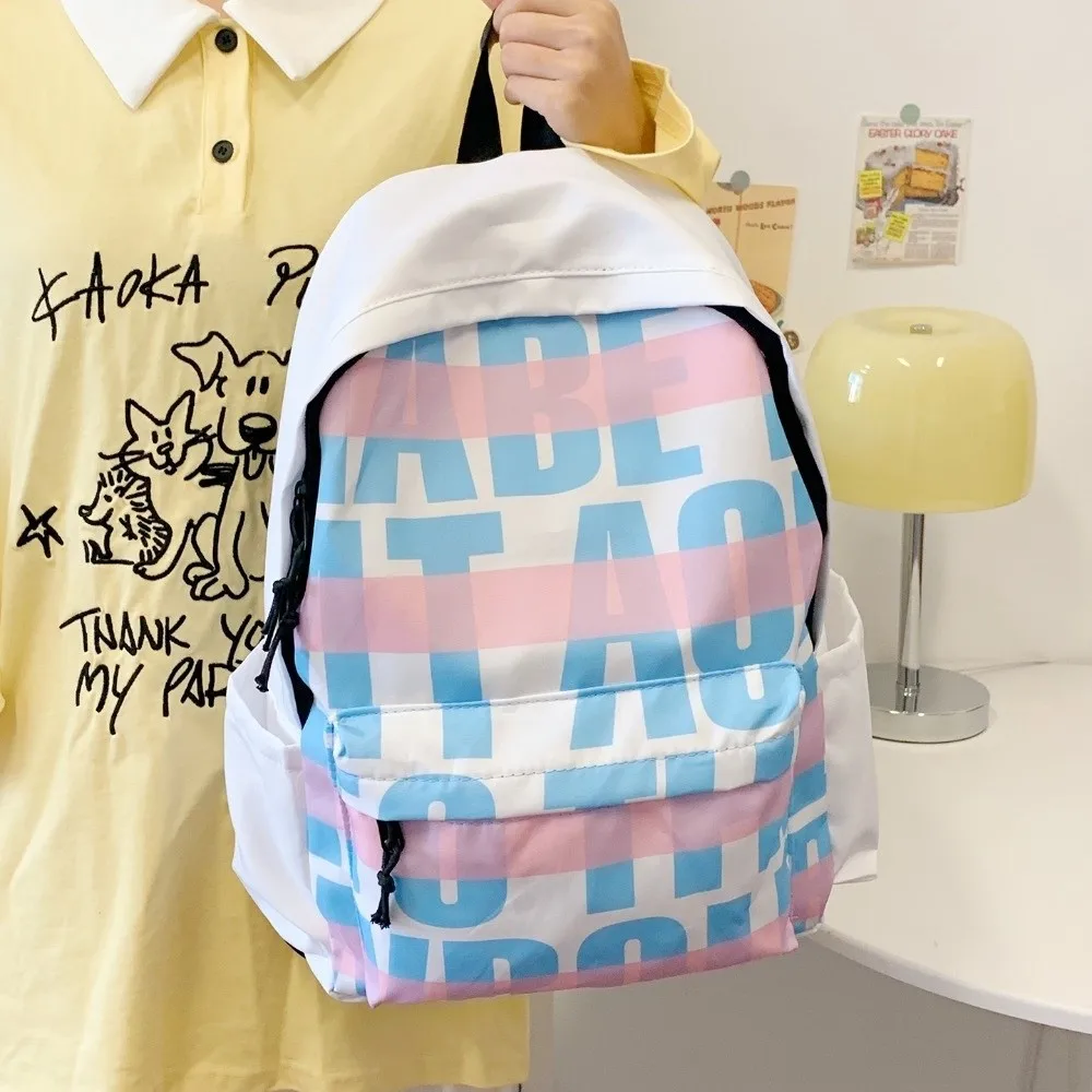 Spacious Capacity Travel Backpack Lightweight Durable School Backpack Multi-Pocket Comfortable Straps Fashionable Backpack