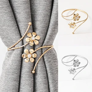 Işık lüks çift çiçek, Perde için toka, Altın, Gümüş, Perde tutucu, Metal için kemer, Modern, Minimalist, Klip 1 Adet 6 Büyük satış, perde kelepçesi, altın numarası 6