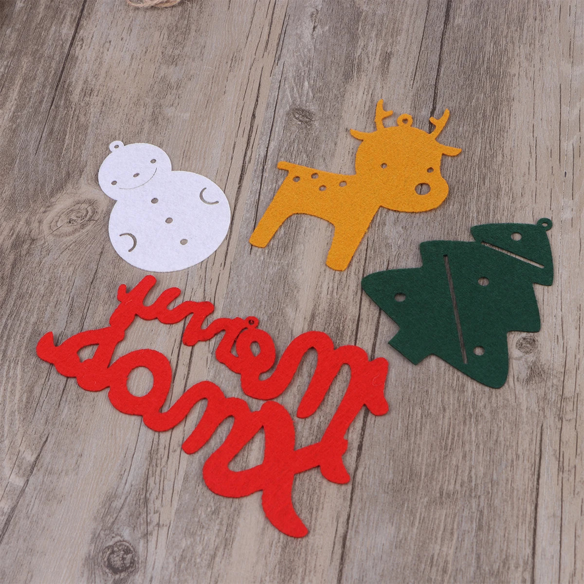 

3.5 Meters Christmas Bunting Garland Merry Christmas Letter Snowflake Snowman Reindeer Santa Wall Door Tree Decoration