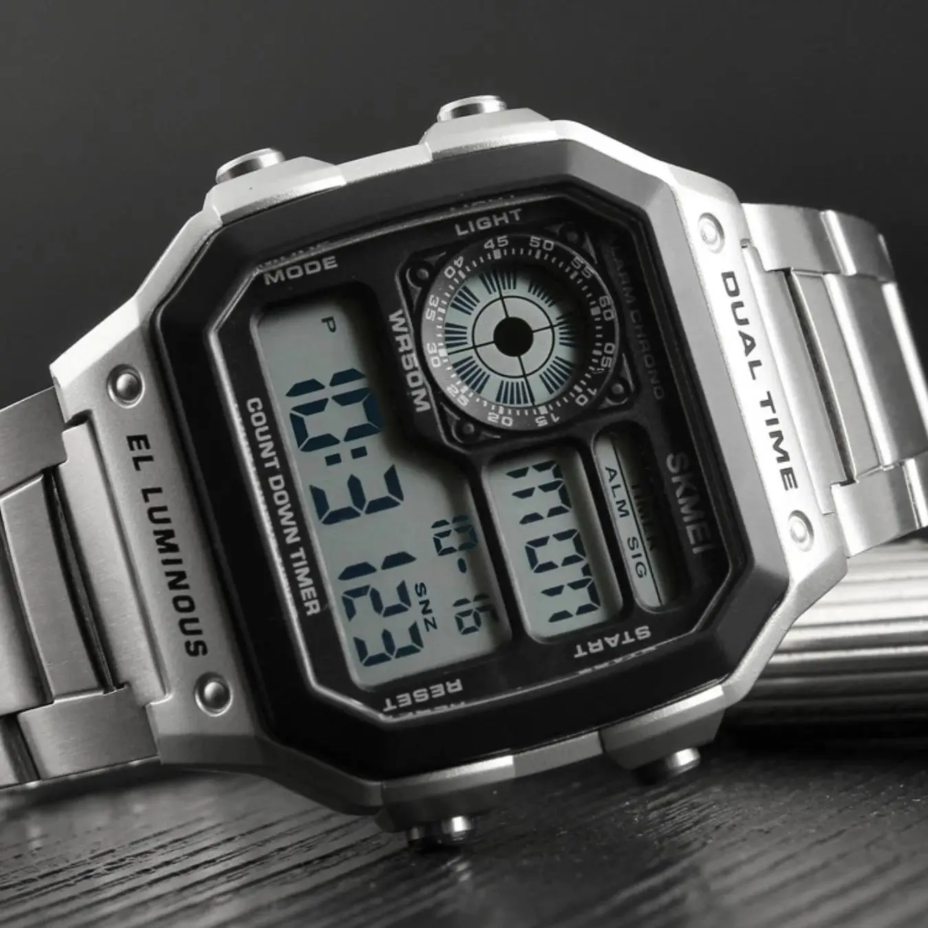 Men's Digital Watch, Multifunctional Waterproof Sports Watch for Men, Suitable for Middle and High School Students, Teenagers, and Students, with Alarm, Countdown, and Backlight Functions, Fashionable Casual Wristwatch