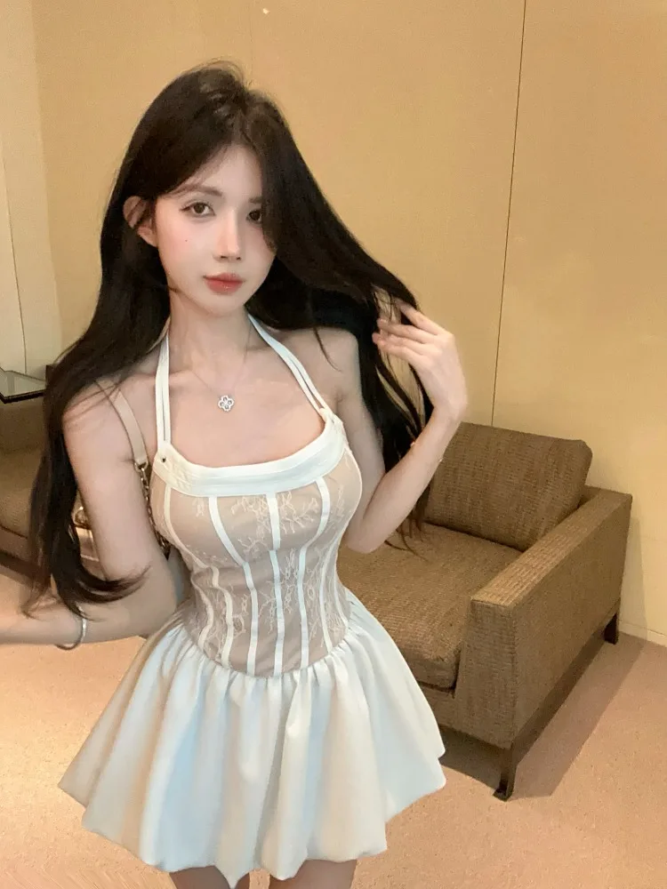 

Summer Lace Halter Neck Dress Women's Pure Desire Sexy Waist Cinched Pleated Fishbone Strapless Short Skirt Korean Style High...