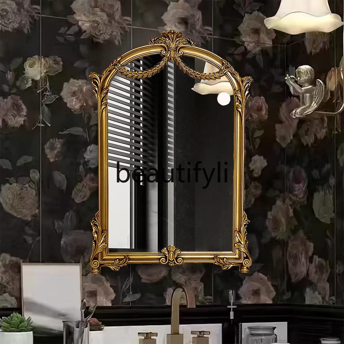 French retro style bathroom mirror wall wall wall high definition non-deforming temperament decorative mirror